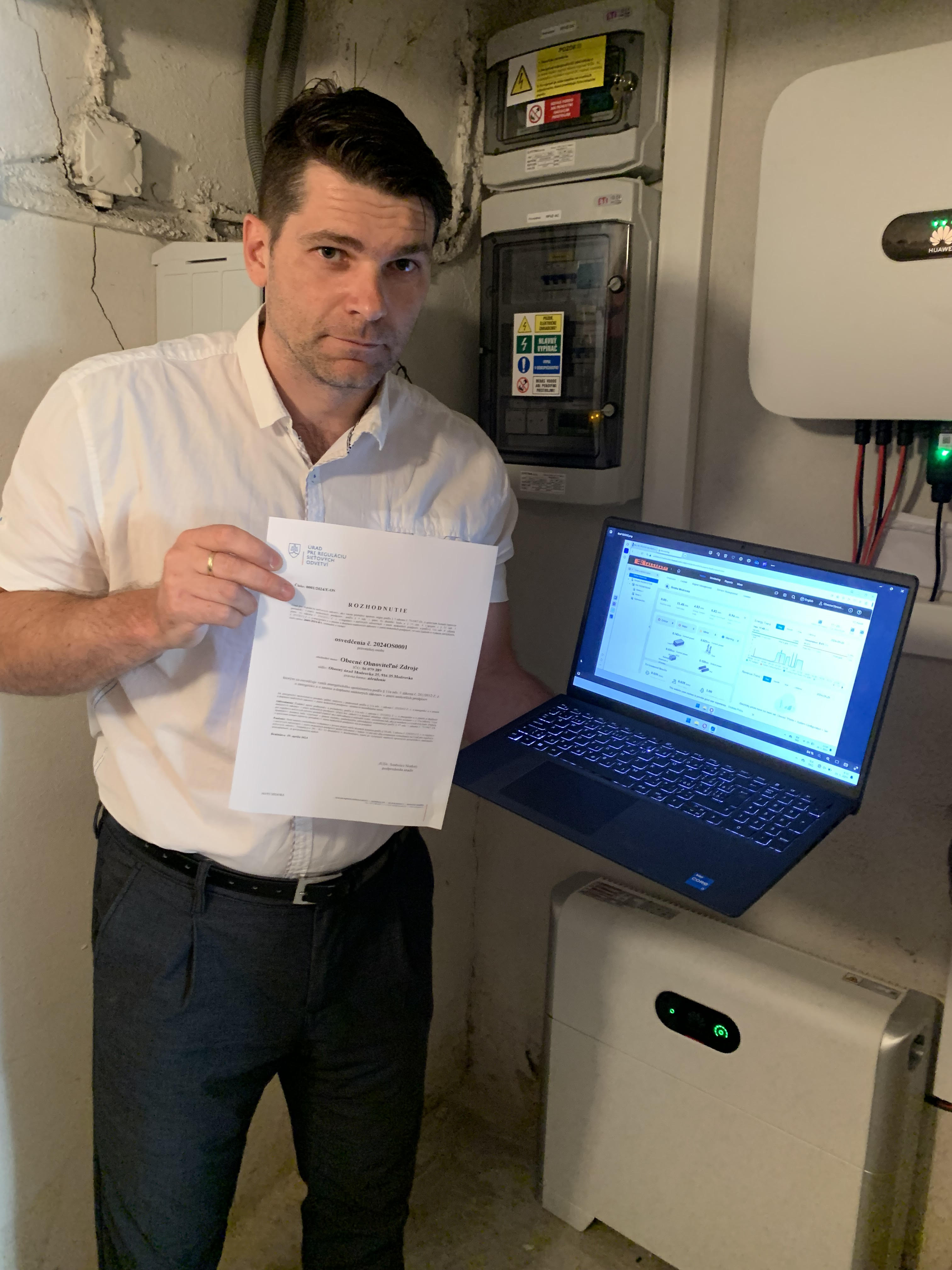 Obec Modrovka vytvorila prvé energetické spoločenstvo pre samosprávy Obecné obnoviteľné zdroje, ktoré získalo osvedčenie od Úradu pre reguláciu sieťových odvetví